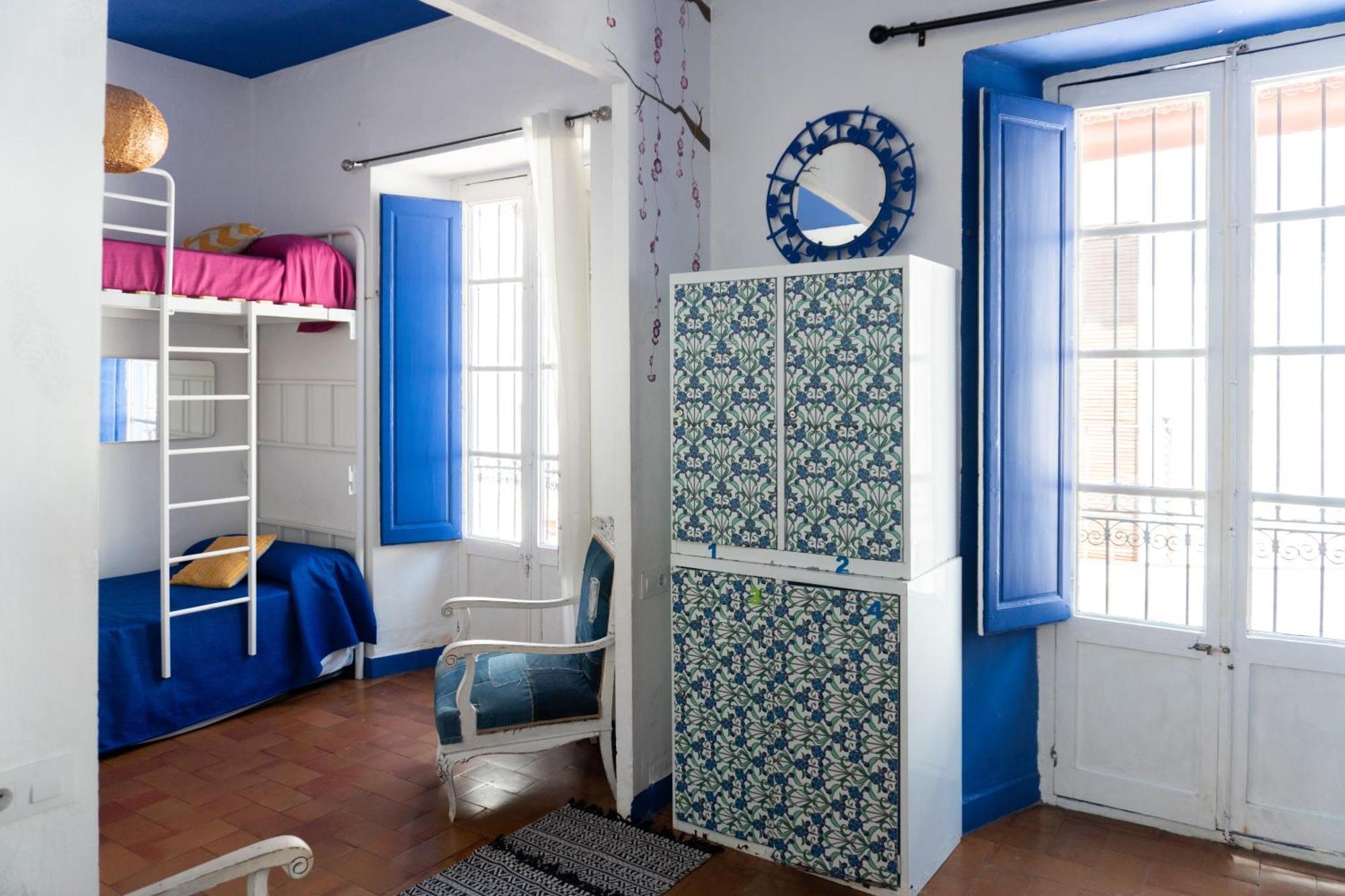 Bed & Breakfast Backpacker Al-katre *